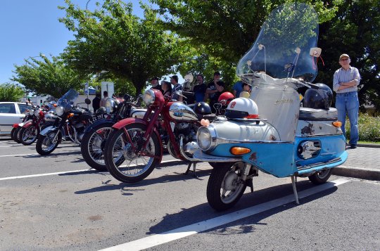 Historické motocykly projely Měřínem