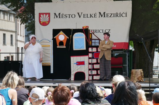 Děti potěšily pohádky