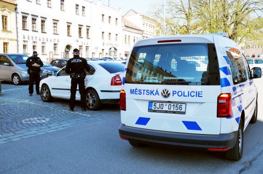 Městská policie má 8 zaměstnanců. Do plného stavu schází už jen jeden