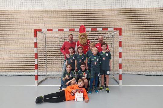 Minižáci házené se umístili třetí na mezinárodním turnaji v Kuřimi
