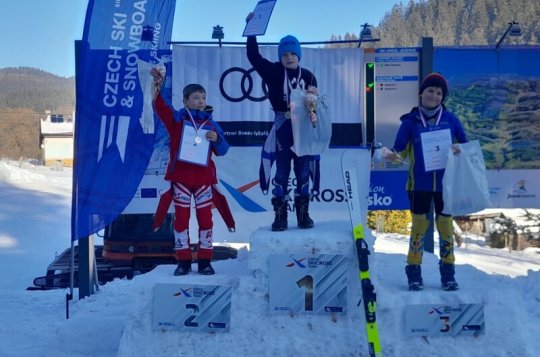 Skicrossaři na soustředění a Českém poháru v Jezerném 