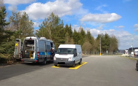 Policisté o prodlouženém víkendu zastavili více řidičů pod vlivem drog než pod vlivem alkoholu