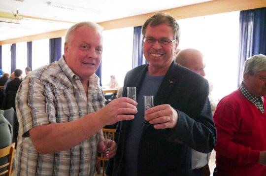 Hasička voněla vypáleným ovocem