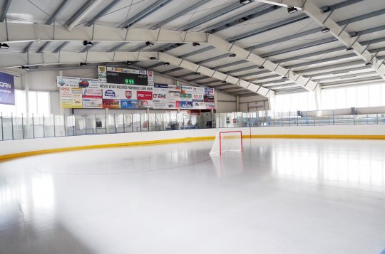 Sportoviště VM zlevnilo ceník pro zimní stadion