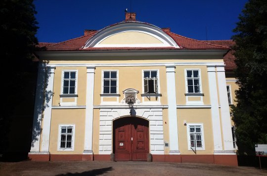 Historický zámek Moravec, jinak depozitář MZM, se na jeden víkend otevře veřejnosti