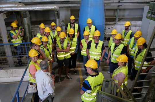 Starostové navštívili spalovnu, kde končí odpad z města a okolí