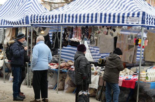Navštivte vánoční trh i výstavu