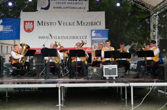 Závěr kulturního léta patřil Muzikantům Ladislava Prudíka