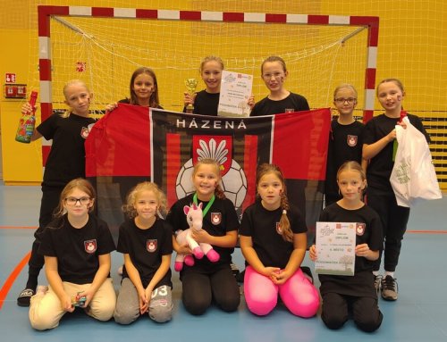 Minižákyně poprvé na pražském „podzimáčku“	