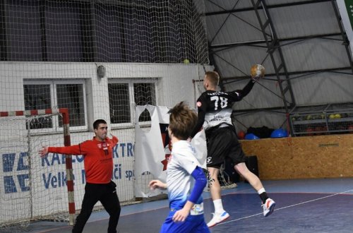 HÁZENÁ: Muži remizovali s Kostelcem na Hané