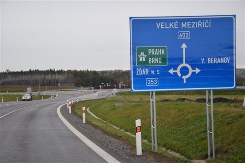 Od dnešního dne se můžete projet po obchvatu Velkého Beranova