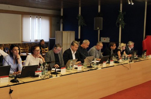 Prohlášení TPM: Lavický, Jurdová a Komínek k nám nepatří