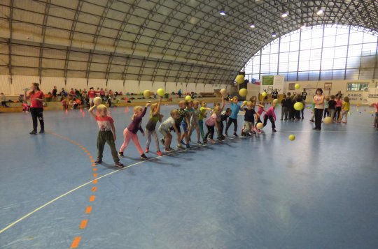 Přijďte zkusit házenou