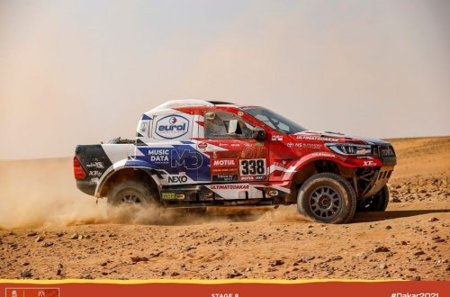 Posádka Ouředníček – Křípal úspěšně pokořila i osmou etapu