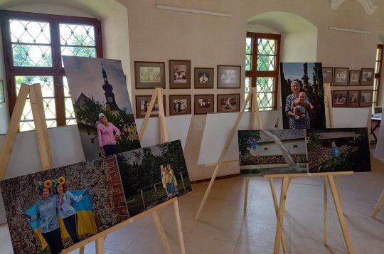 Zámek ve spolupráci s místní Charitou představí žlutomodré příběhy