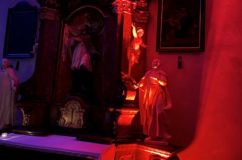 Zimní pouť zpestřily noční prohlídky kostela