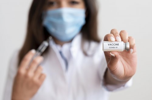 S registrací k očkování pomáhá zejména krajská COVID linka. Od pondělí se v Meziříčí přidají sociální služby