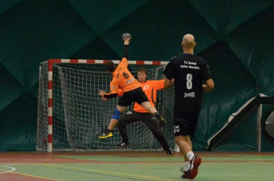 Házená: Muži si nečekaně hladce poradili s Telnicí