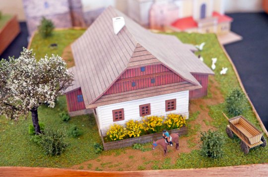 Výstava papírových modelů zaujala malé i velké návštěvníky