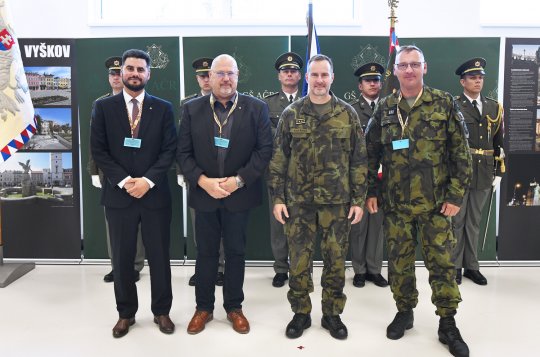 Město Velké Meziříčí podporuje aktivní zálohy Armády ČR