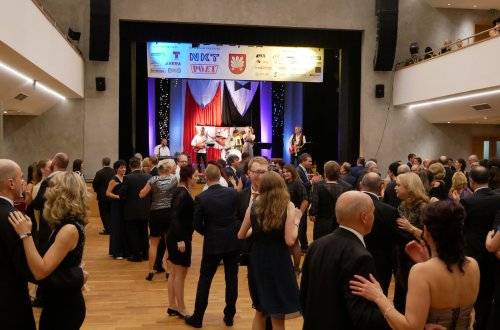 Městský ples se koná netradičně v dubnu