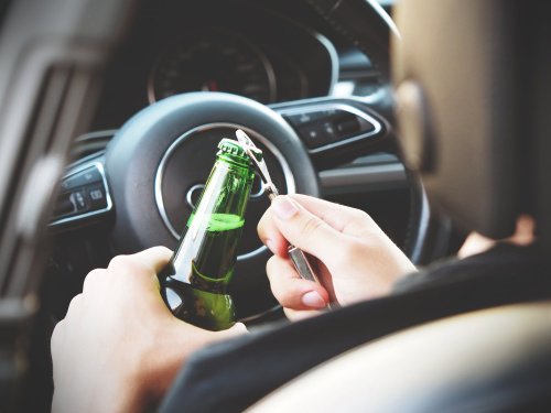 Policisté o víkendu odhalili v Meziříčí dva řidiče pod vlivem alkoholu