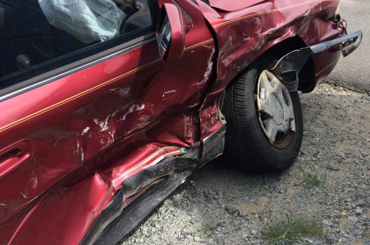 Střet vozidel si vyžádal tři zraněné