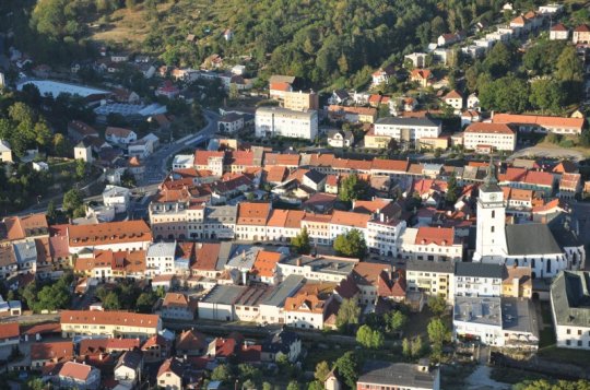 Město má poprvé od roku 1989 méně než deset tisíc obyvatel