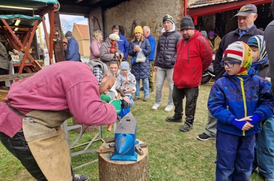 Modrý statek obsadili beránci a kraslice