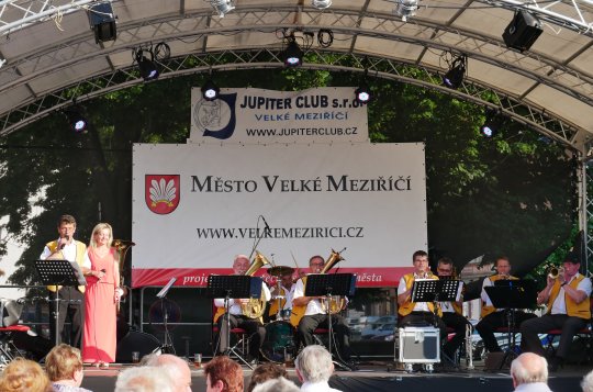 Dechovka zpříjemní sobotní odpoledne v Heřmanicích