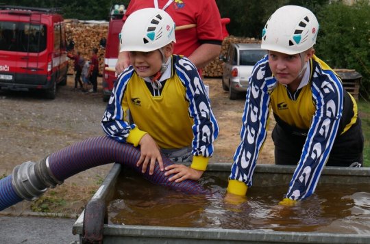 Lhotky budou patřit hasičům