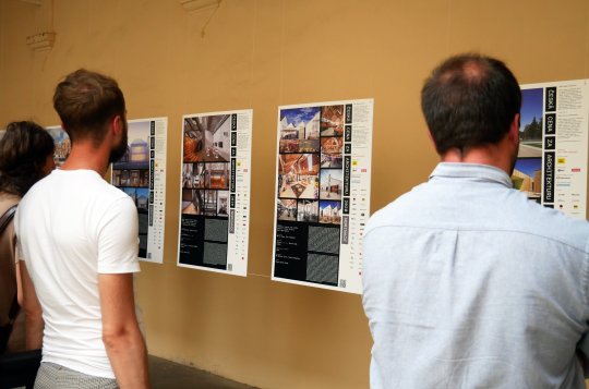 Adepty na Českou cenu za architekturu si máte možnost prohlédnout v luteránském gymnáziu