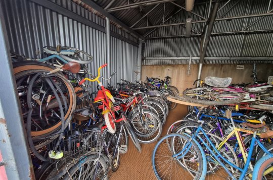 Meziříčí daruje do Afriky 140 kol