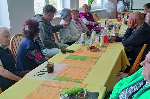 Rozhovor mládí se stářím