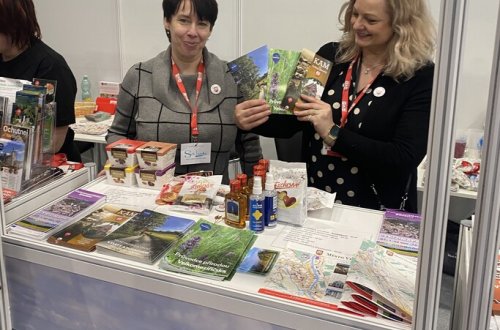 Velké Meziříčí na veletrhu lákalo turisty. Ti se zajímali o synagogu