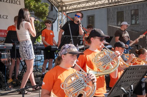 Kulturní léto tradičně zahájila zuška