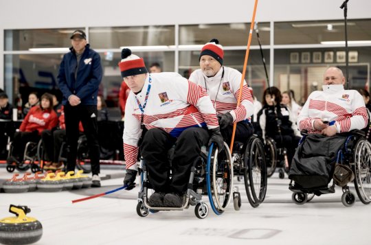 Český curling vozíčkářů přepsal historii i s přispěním sportovců z Velkého Meziříčí