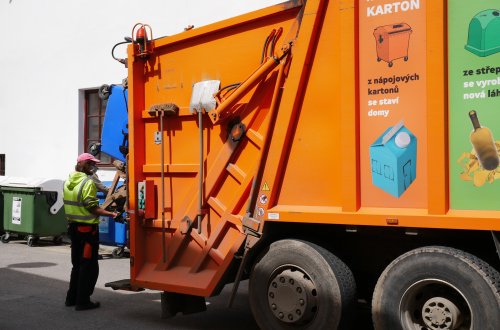 Svoz odpadu o velikonočním pondělí neproběhne, nahradí ho sobota 3. dubna