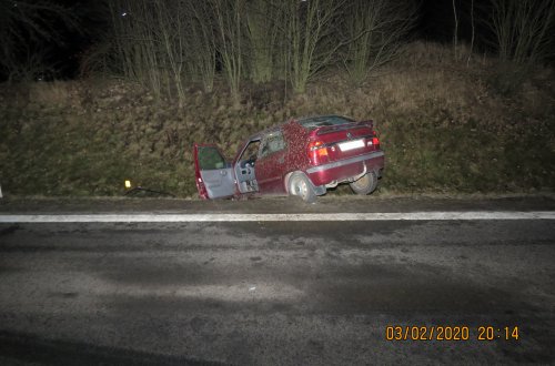 U křižanovského vlakového nádraží havaroval neznámý pachatel. Policisté hledají svědky