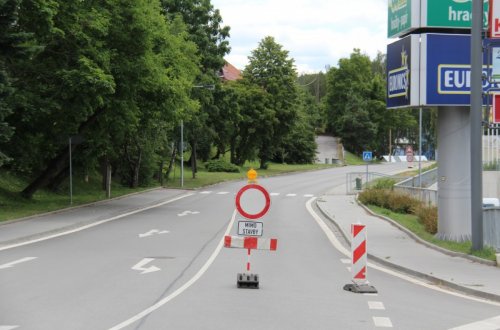 Práce na Františkově začaly opravou kanalizace