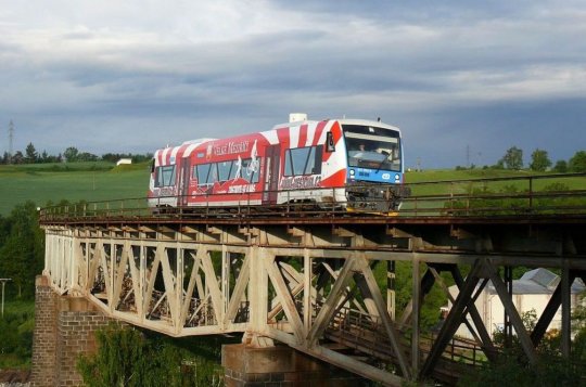 Strojvedoucí ze samovolně rozjetého vlaku nebude obviněn z přečinu obecného ohrožení z nedbalosti
