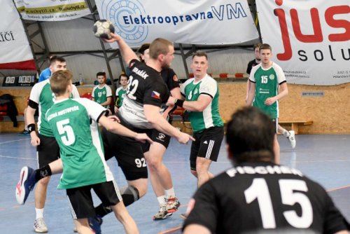 Muži na závěr sezóny vítězně