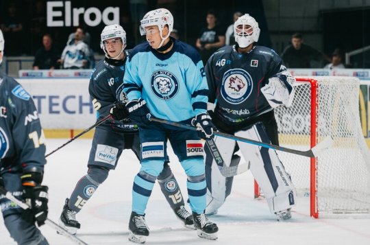 Na velkomeziříčském ledě Jihlava versus Budapešť