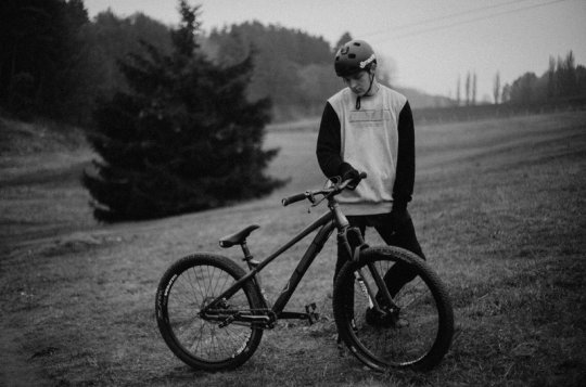 Freestylista Jakub Hejl zvládl s kolem výjimečný trik