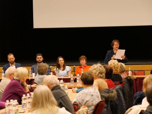 Civilkáři žijí aktivně