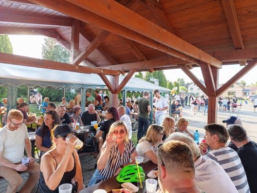 V Mostištích teklo pivo proudem