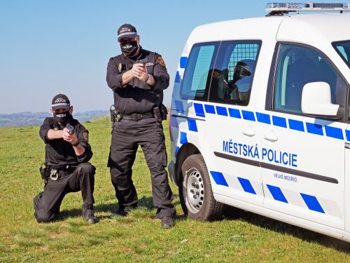 Do plného počtu chybí jeden strážník