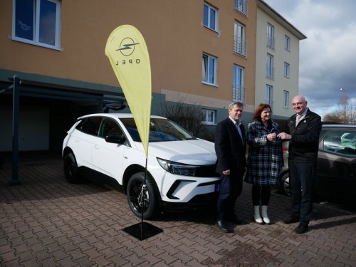 Terénní pečovatelská služba má první nové auto