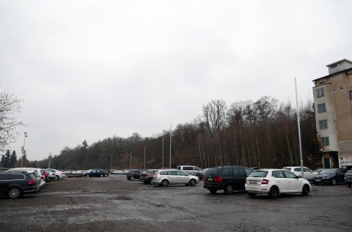 Světla do Svitu zdržují logistické komplikace