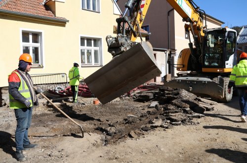 Na horní straně náměstí začnou pracovat plynaři